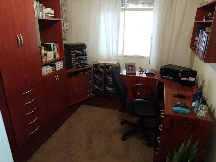 Casa 169m² - 2 dormitórios, 2 vagas no bairro Cavalhada — foto 8