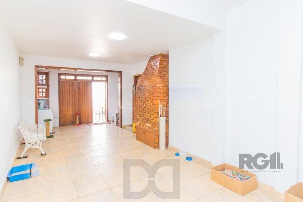 Casa de 4 dormitórios no bairro Cavalhada — foto 22