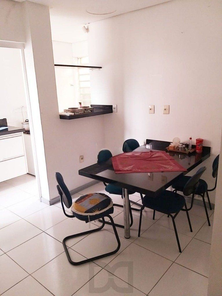 Casa comercial com 12 dormitórios no bairro Teresópolis — foto 9