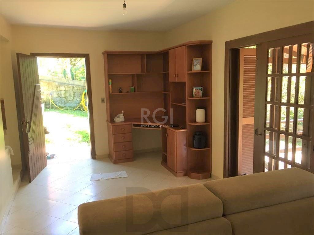 Casa para Venda - 200m², 3 dormitórios, sendo 1 suites, 2 vagas - Hípica — foto 3