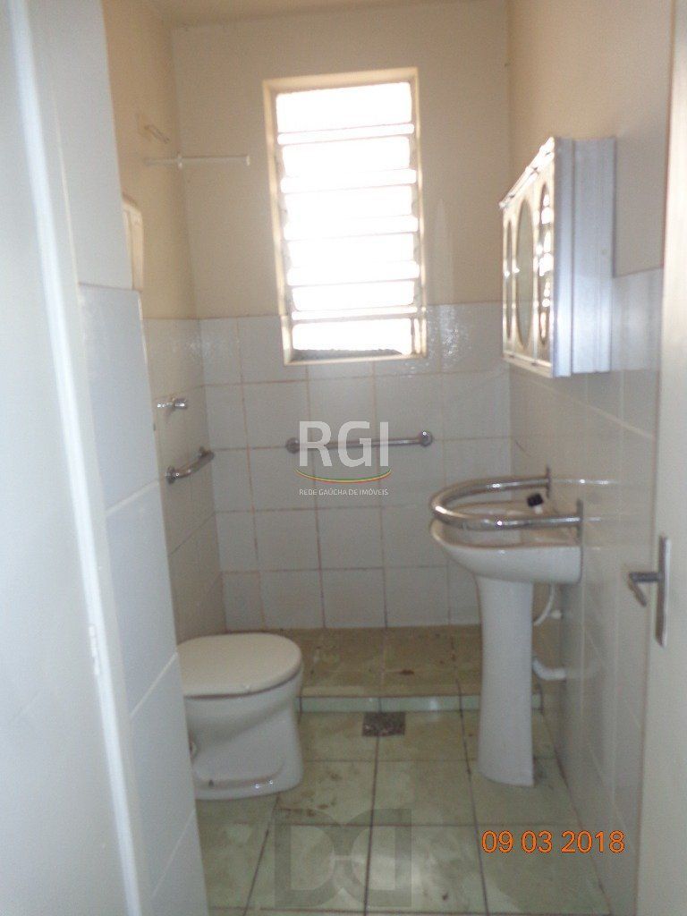 Predio para Venda - 400m², 0 dormitórios, Petrópolis — foto 8