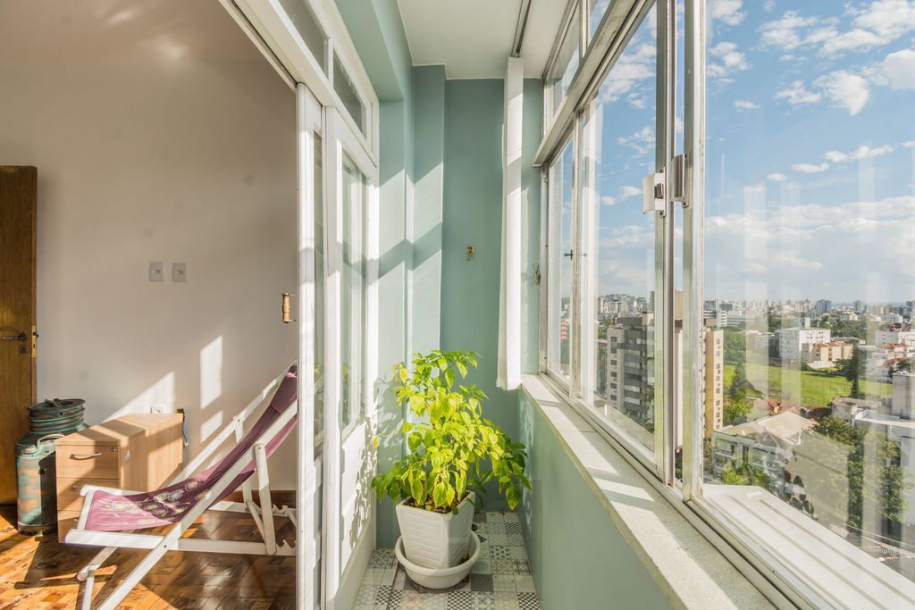 Apartamento de 3 dormitórios à venda no Bairro Rio Branco - Porto Alegre — foto 14