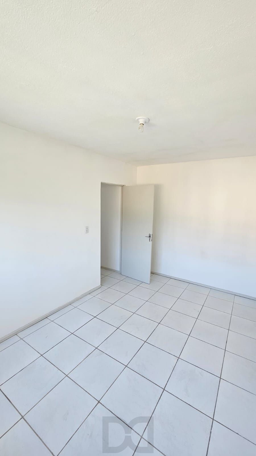 Apartamento para Venda - 46.98m², 1 dormitório, Nonoai — foto 18