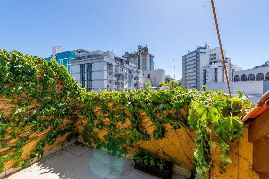 Apartamento 94m² - semi mobiliado, 2 dormitórios, 1 suíte, terraço e 2 vagas de garagem no Moinhos de Vento — foto 17