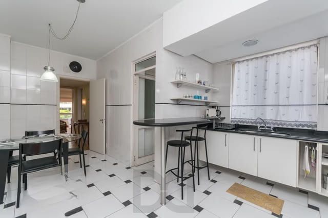 Apartamento 4 dorms à venda Rua Vinte e Quatro de Outubro, Moinhos de Vento - Porto Alegre — foto 10