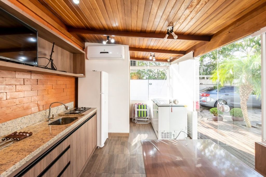 Casa de 2 dormitórios à venda no Bairro na Lomba do Pinheiro - Porto Alegre — foto 27