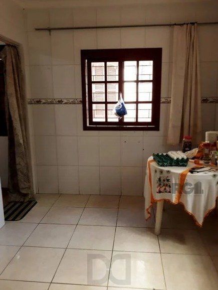 Casa para Venda - 200m², 5 dormitórios, sendo 1 suites, 4 vagas - Glória — foto 9