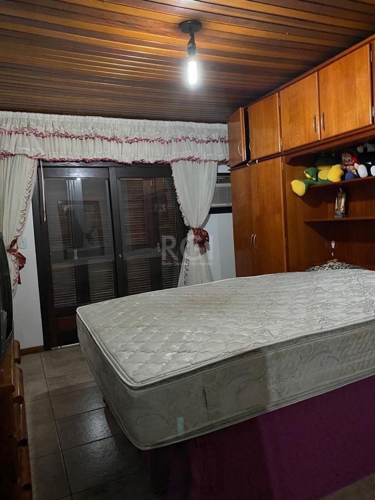 Casa para Venda - 330m², 6 dormitórios, 3 vagas - Cavalhada — foto 17