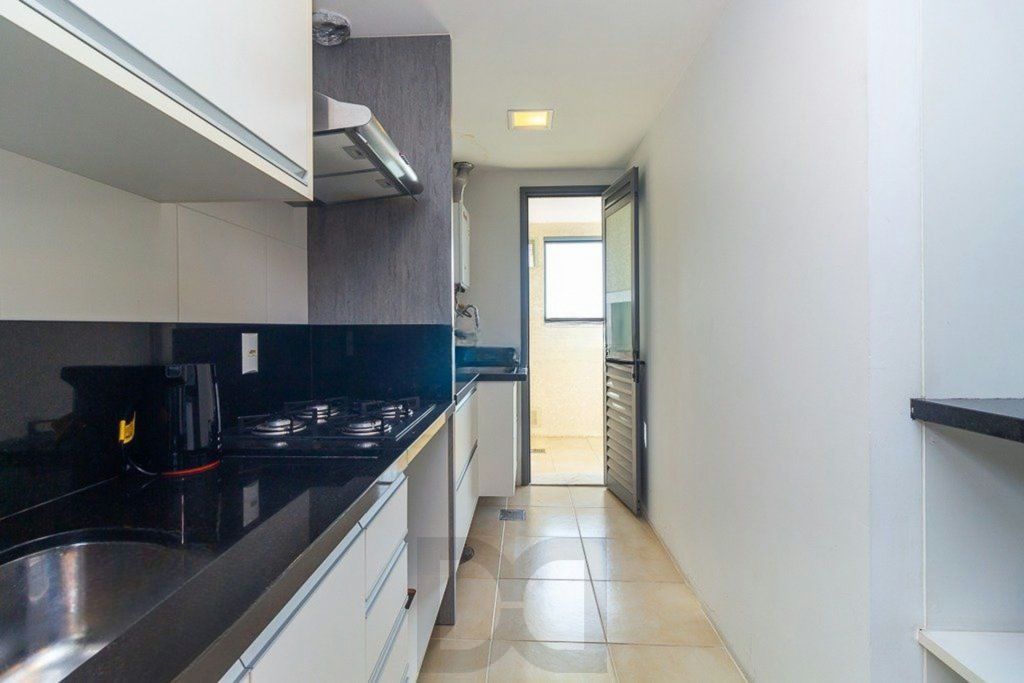 Apartamento de 1 dormitório à venda no Bairro Três Figueiras - Porto Alegre — foto 12