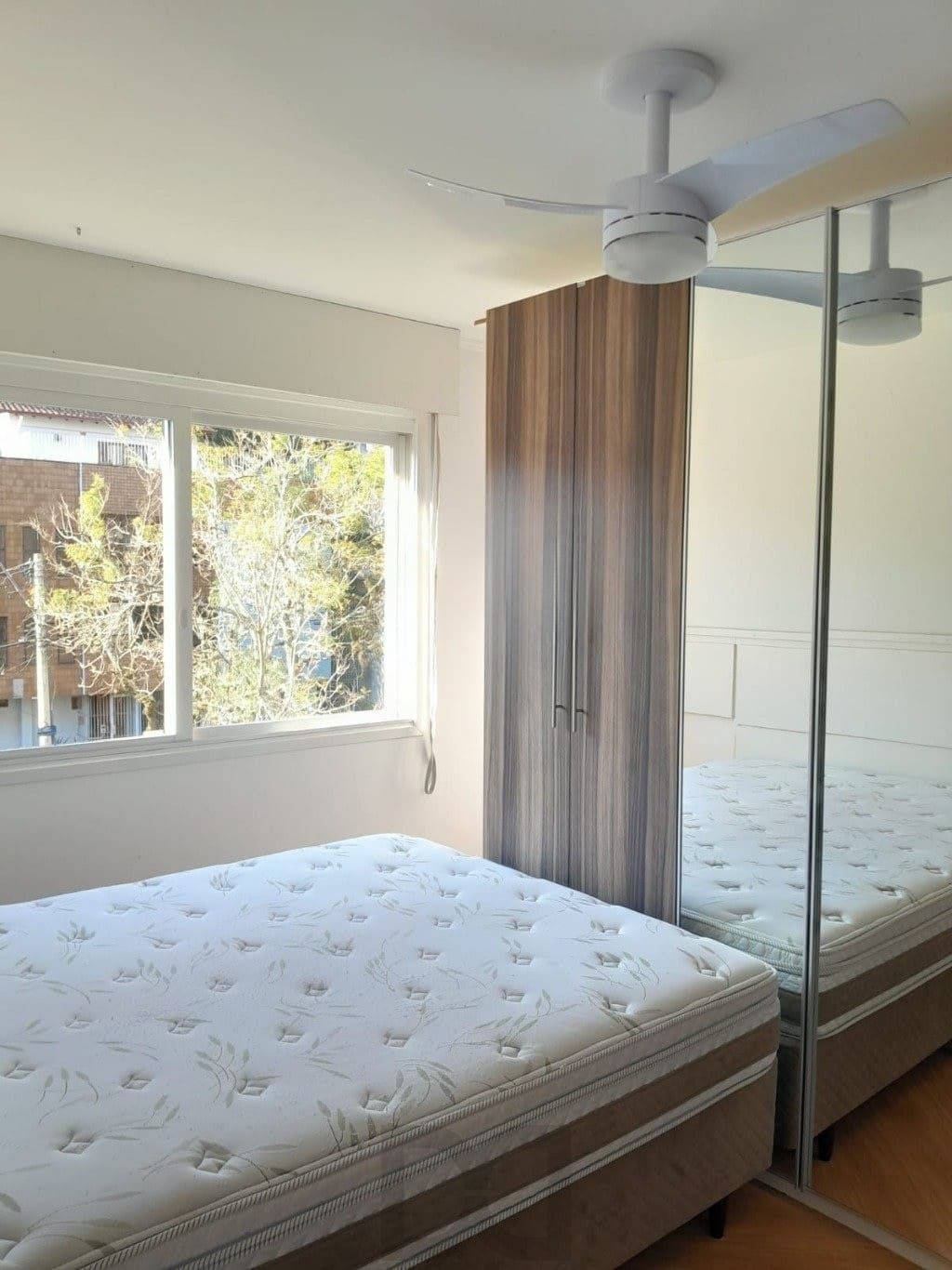 Apartamento de 2 dormitorios á venda no Bairro Cristal - Porto Alegre — foto 15