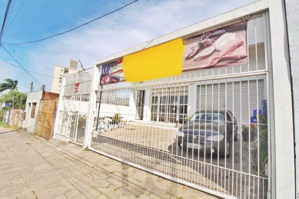 Loja para Venda - 60m², 0 dormitórios, 3 vagas - Petrópolis — foto 1