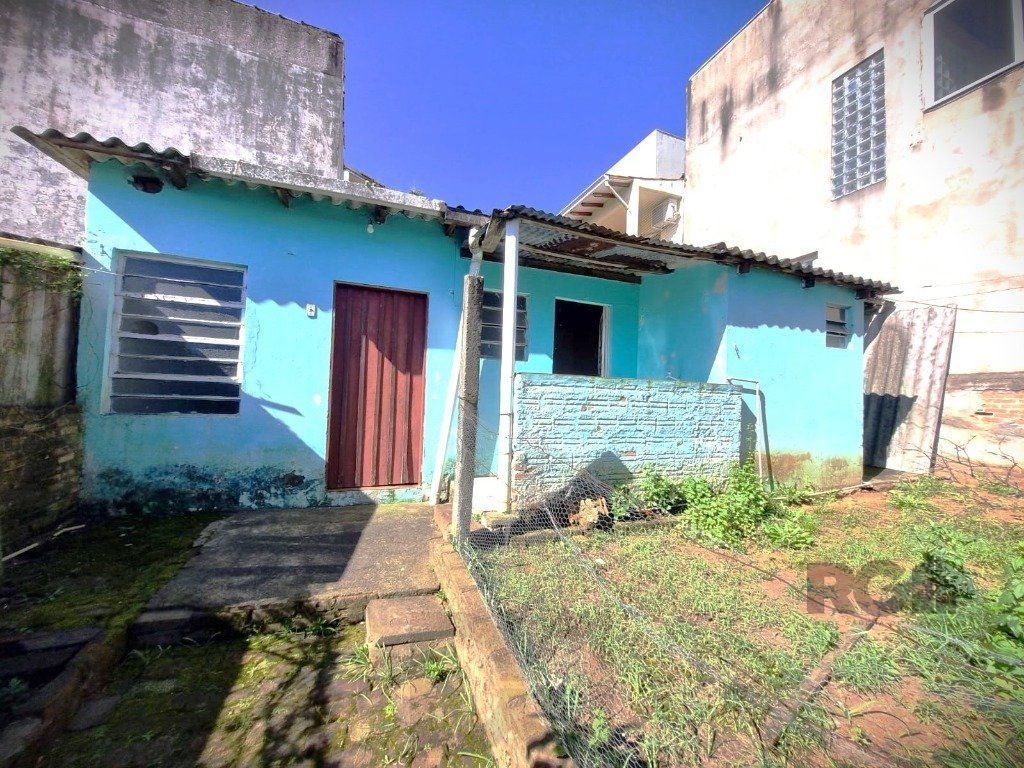 Casa 4 Dormitório(s) Bairro Nonoai — foto 18