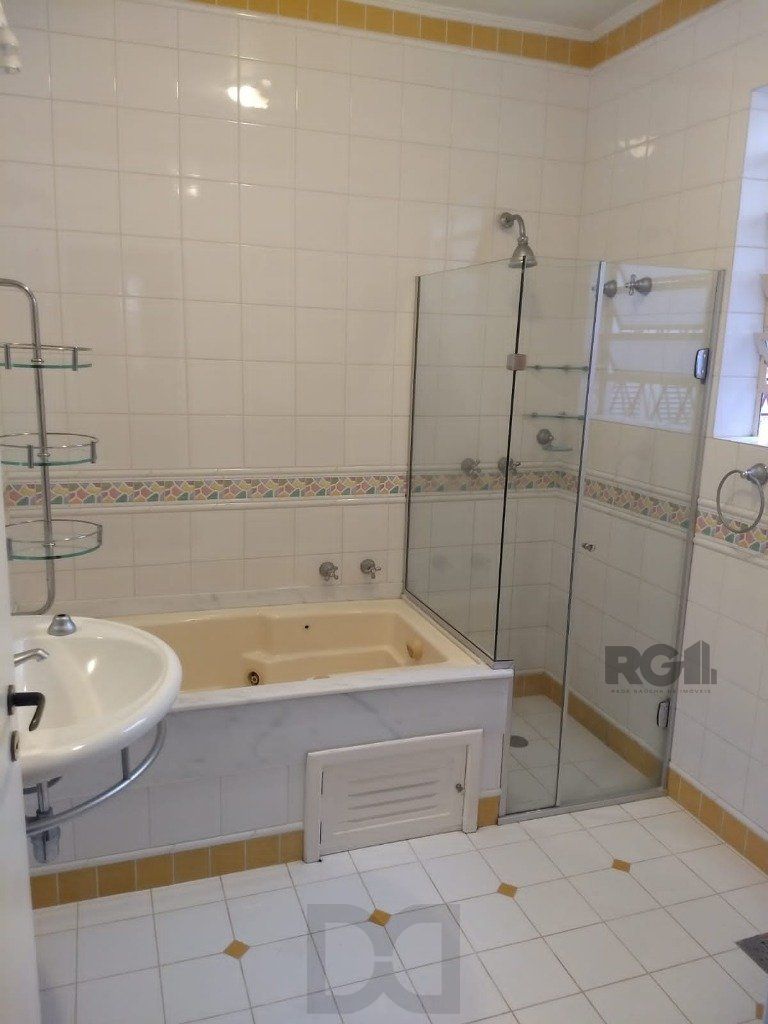 Casa de 168m² - 3 dormitórios, 3 vagas no bairro Nonoai — foto 14
