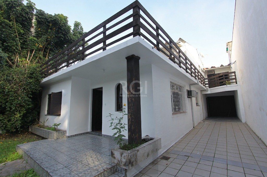 Casa para Locação/Aluguel - 240m², 4 dormitórios, 6 vagas - Nonoai — foto 40