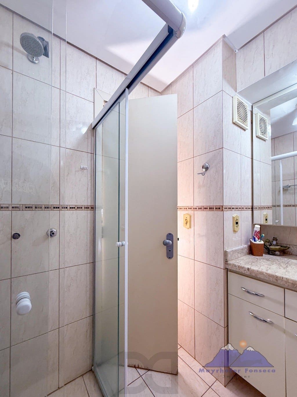 Apartamento de 2 dormitorios à venda em Passo da Areia, Porto Alegre. — foto 17