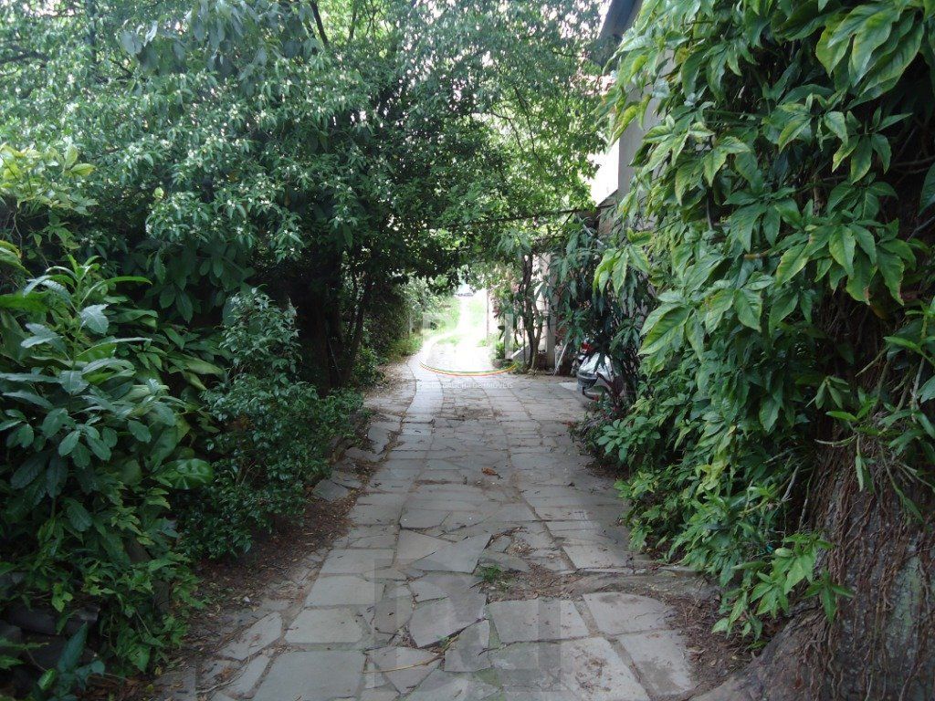 Terreno para Venda - 884m², 0 dormitórios, Teresópolis — foto 2