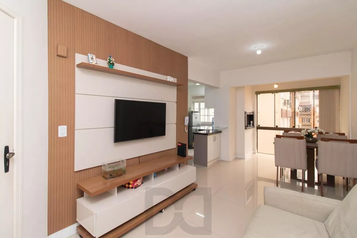 Apartamento com 03 dormitorios e vaga de garagem na Cavalhada -Porto Alegre/RS — foto 2