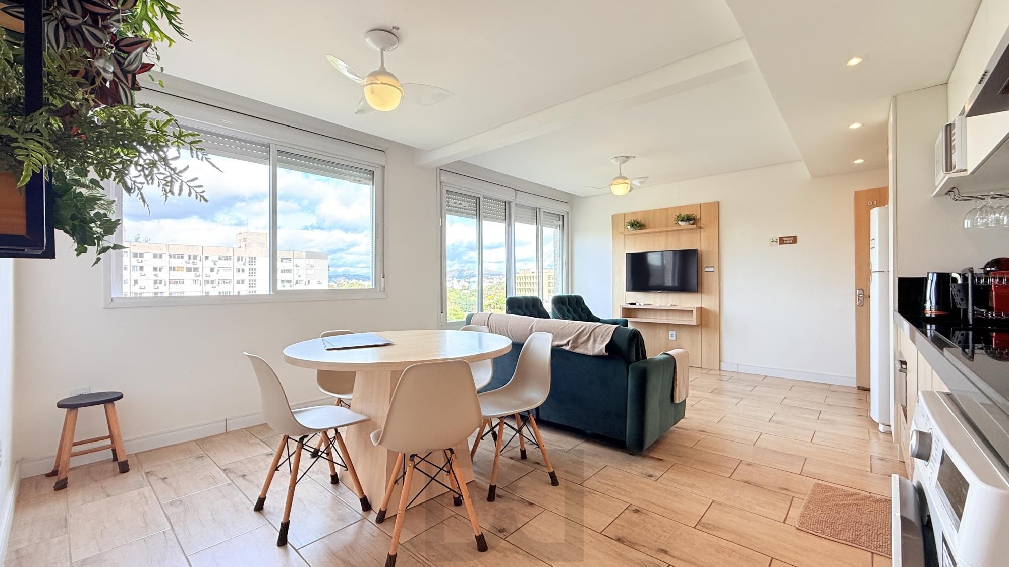 Apartamento de 2 dormitorios á venda no Bairro Centro Histórico. — foto 4