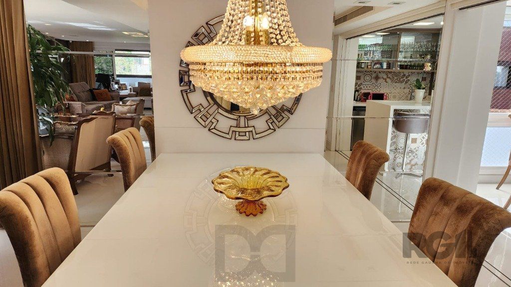 Excelente apartamento de 382,57 m² com 4 suítes e 4 vagas de garagem — foto 10