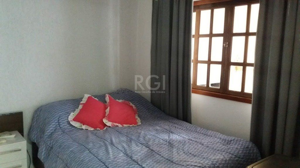Casa para Venda - 289m², 4 dormitórios, sendo 1 suites, 4 vagas - Cavalhada — foto 8