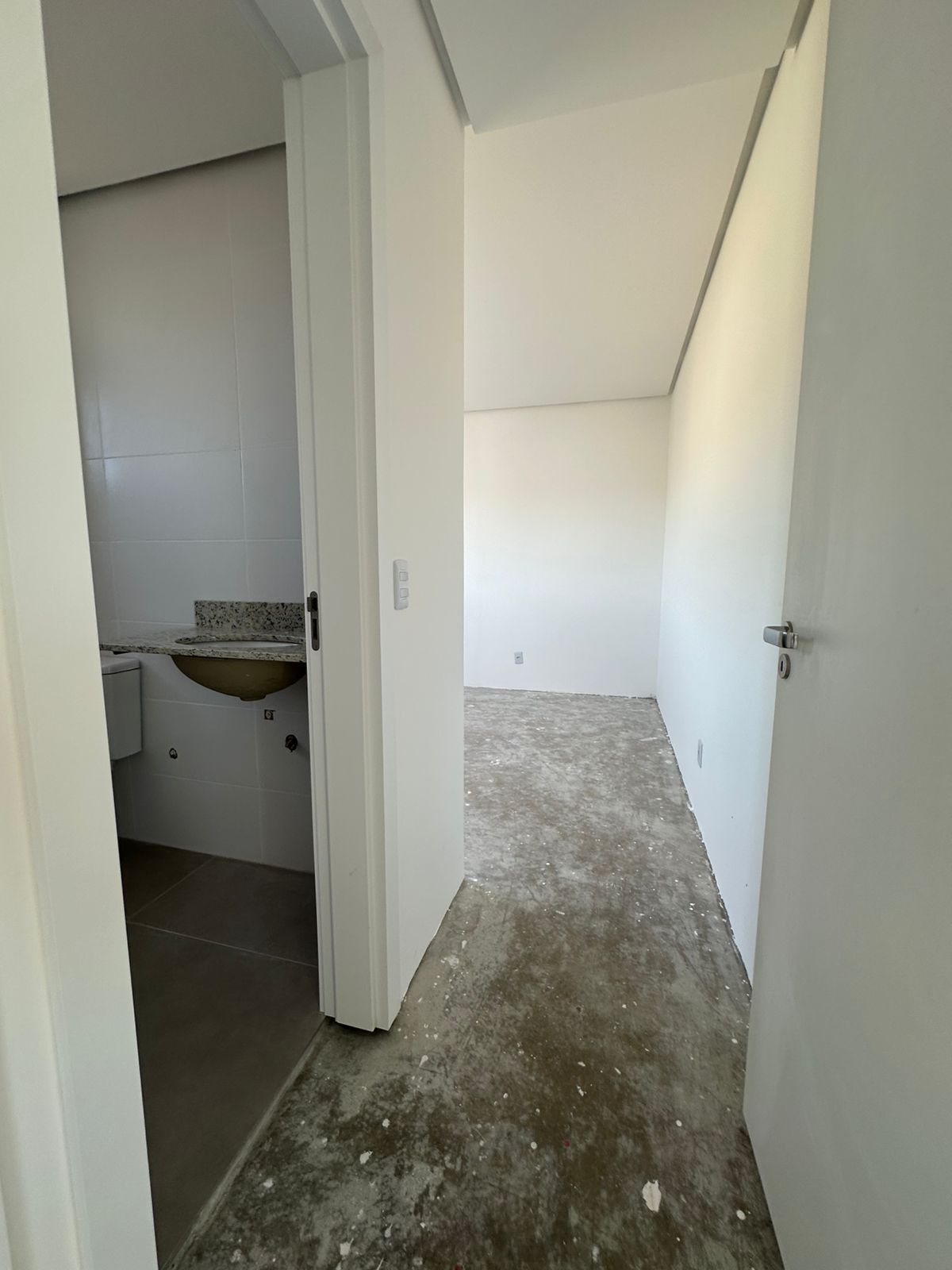 Apartamento Novo à Venda no Bairro Tristeza – 2 Dormitórios, Suíte e Duas Vagas Descobertas — foto 11