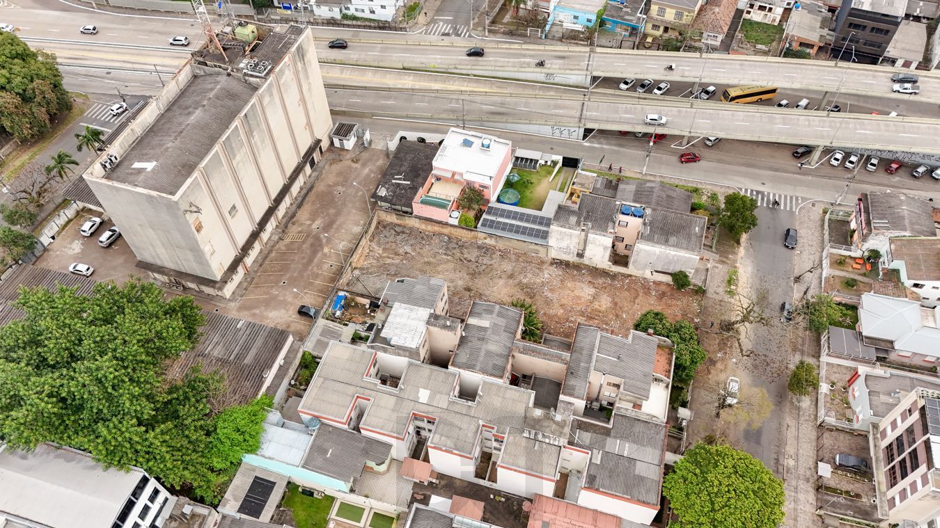 Terreno 968m² no bairro Partenon — foto 17