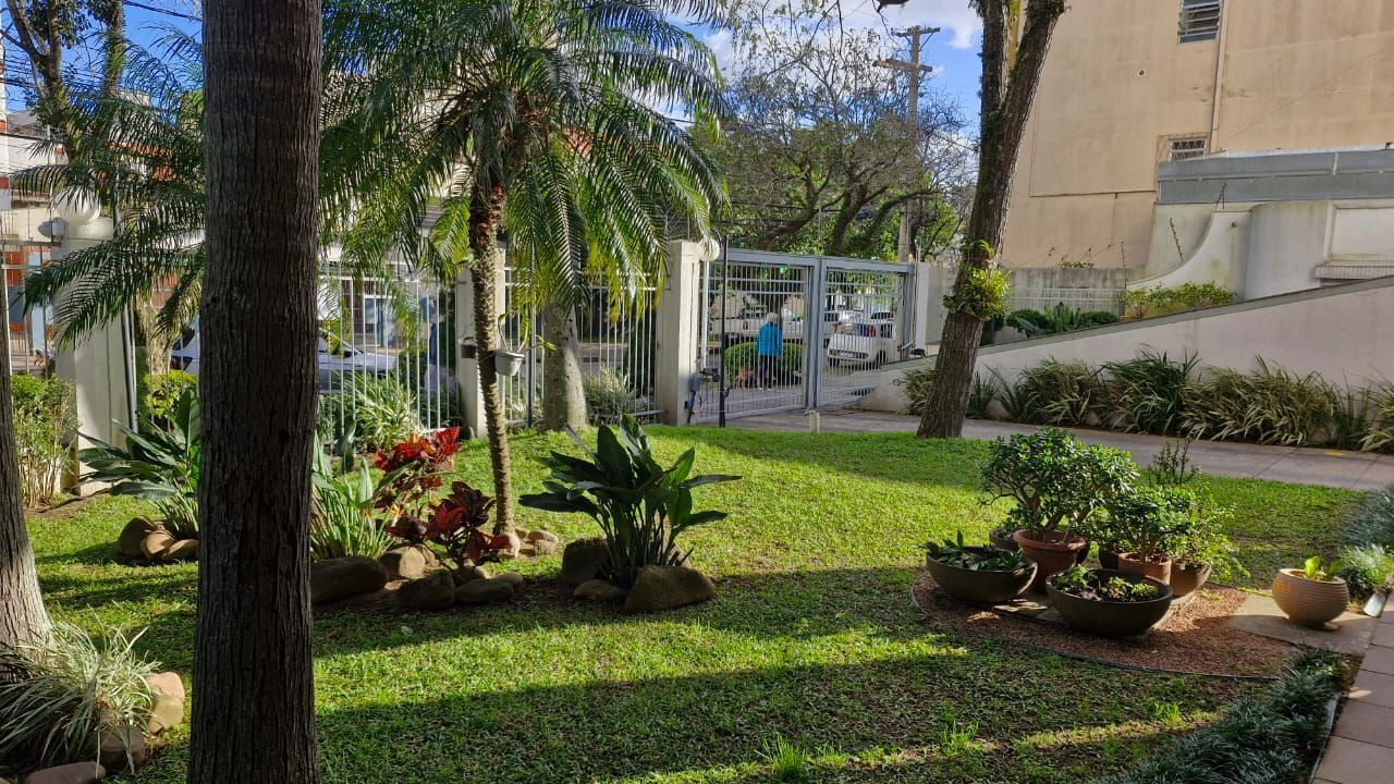 Apartamento no Menino Deus impecável, 2 dormitórios 1 suíte, 3 banheiros, 1 garagem — foto 35