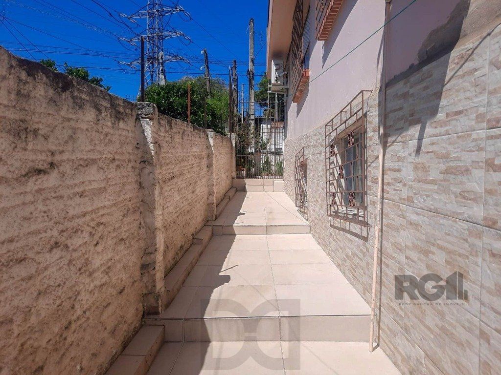 Excelente casa de 240m² com 4 dormitórios e 2 vagas. — foto 35