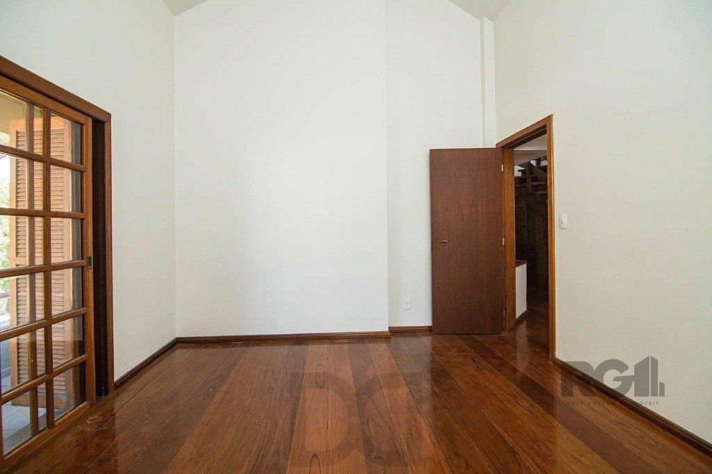 Casa para Venda - 443m², 3 dormitórios, 4 vagas - Alto Petrópolis — foto 23