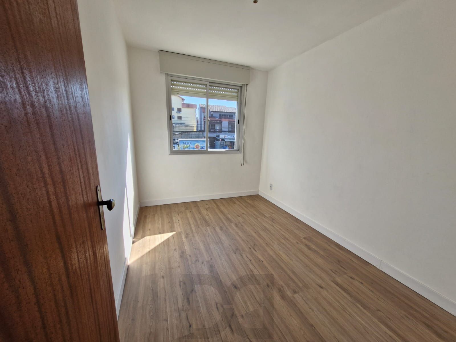 Apartamento 3 dormitórios na rua Corronel Massot, Cristal. — foto 11