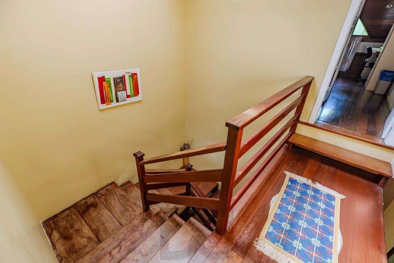 Casa em Condominio, 4 dormi. sendo 2 suítes, churrasqueira, lareira, 2 vagas — foto 33
