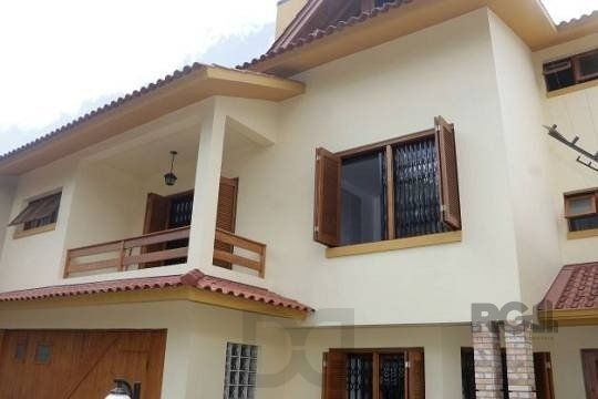 Excelente casa de 287m² com 3 dormitórios e 4 vagas. — foto 4