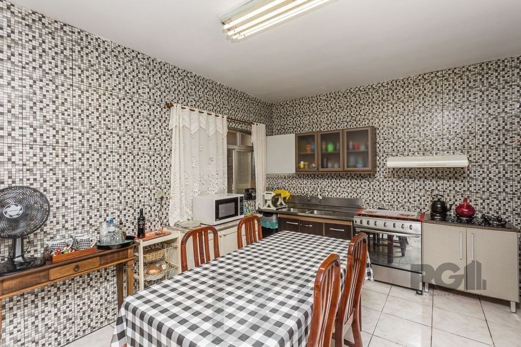 Casa 210m² - 3 dormitórios, 2 vagas — foto 18