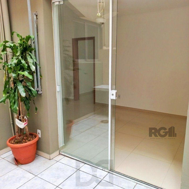 Apartamento 1 Dormitório(s) Bairro Menino Deus — foto 1