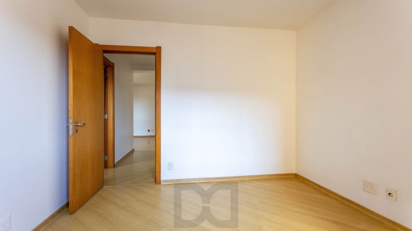 Apartamento de 2 dormitorios à venda em Passo da Areia, Porto Alegre. — foto 21