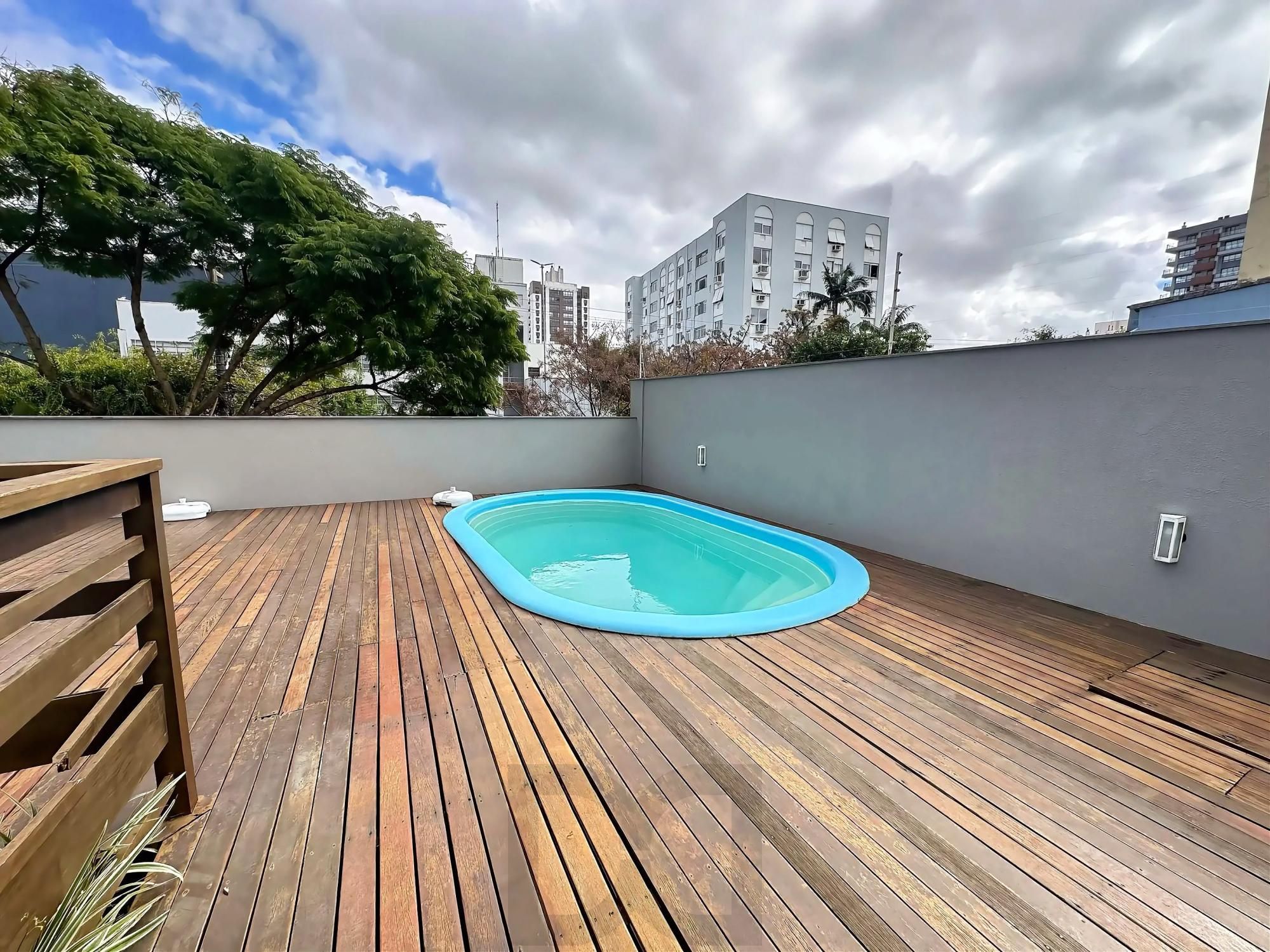 Apartamento de 02 dormitórios com suite no bairro Menino Deus — foto 17