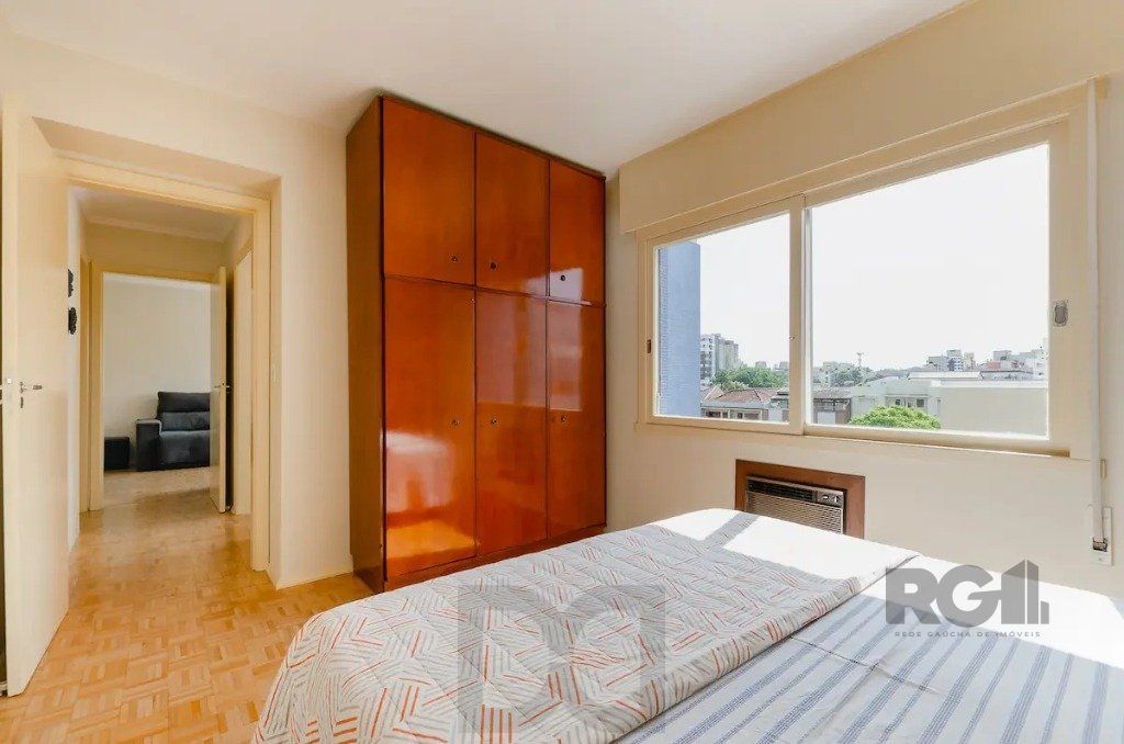 Apartamento de 2 dormitórios no bairro Menino Deus — foto 7