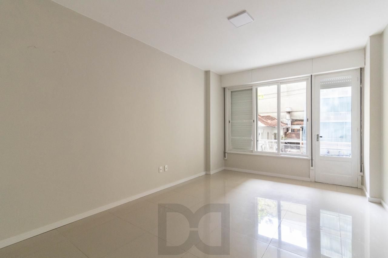 Apartamento de 3 dormitórios à venda em Bom Fim, Porto Alegre — foto 16