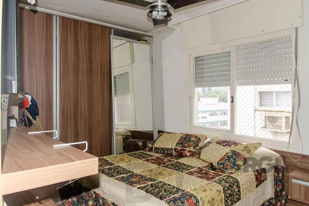Apartamento 2 dormitórios  com 1 vaga no bairro Teresópolis em Porto Alegre — foto 20