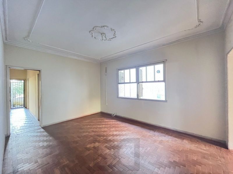 Casa 4 dormitórios no bairro Rio Branco em Porto Alegre para Alugar — foto 4