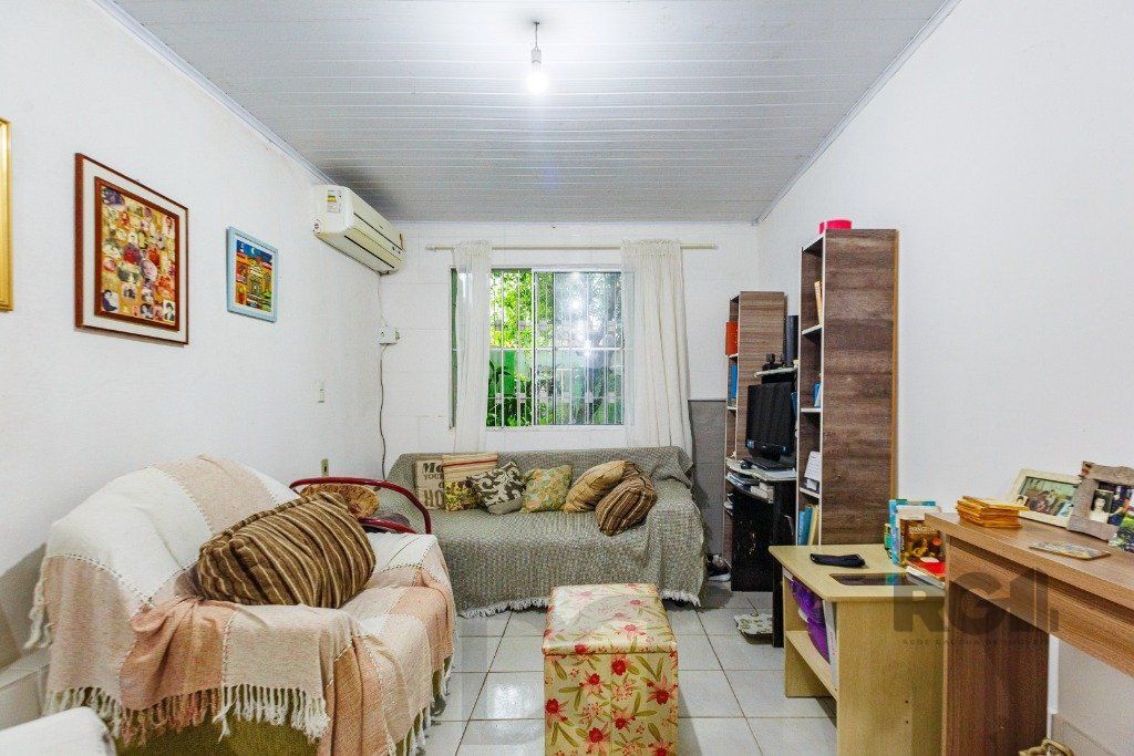 Casa de 4 Dormitório(s) Bairro Nonoai - Porto Alegre — foto 8