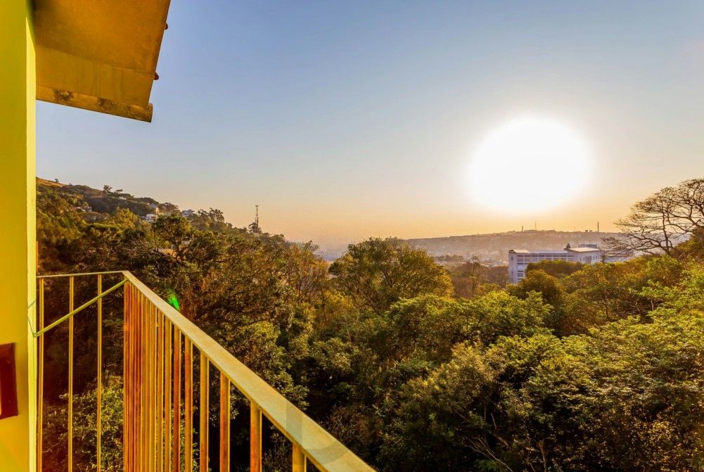 Casa 3 Dormitórios Bairro Teresópolis - Porto Alegre — foto 38