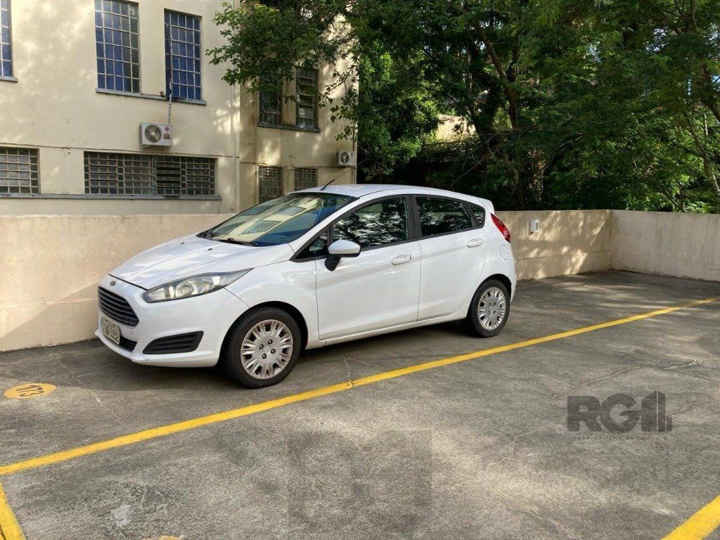 Apartamento de 3 Quartos com Suite e duas vagas de Garagem no bairroTeresópolis — foto 12
