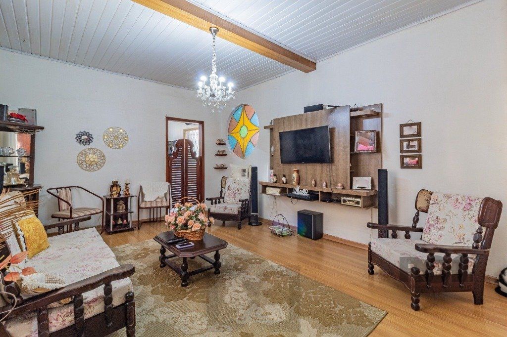 Casa de 3 dormitórios no bairro Santa Maria Goretti — foto 3