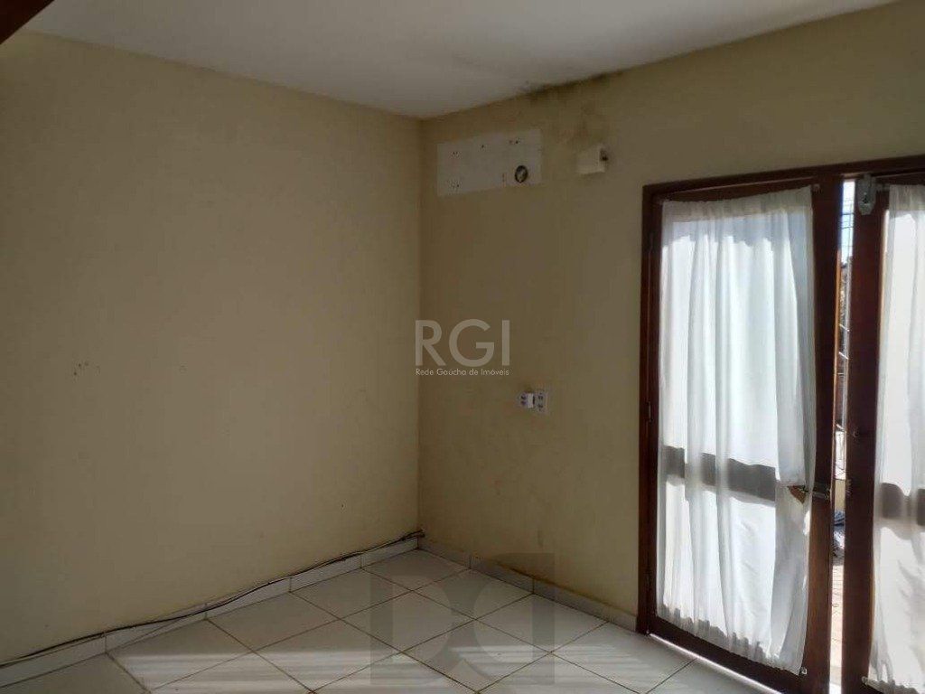 Casa para Venda - 200m², 6 dormitórios, 4 vagas - Tristeza — foto 33