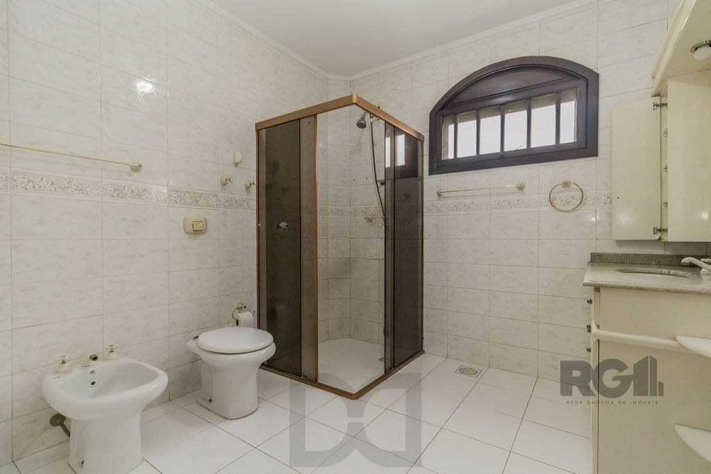 Casa com 287m², 5 dormitórios, piscina, 4 vagas no bairro Jardim Itu — foto 28