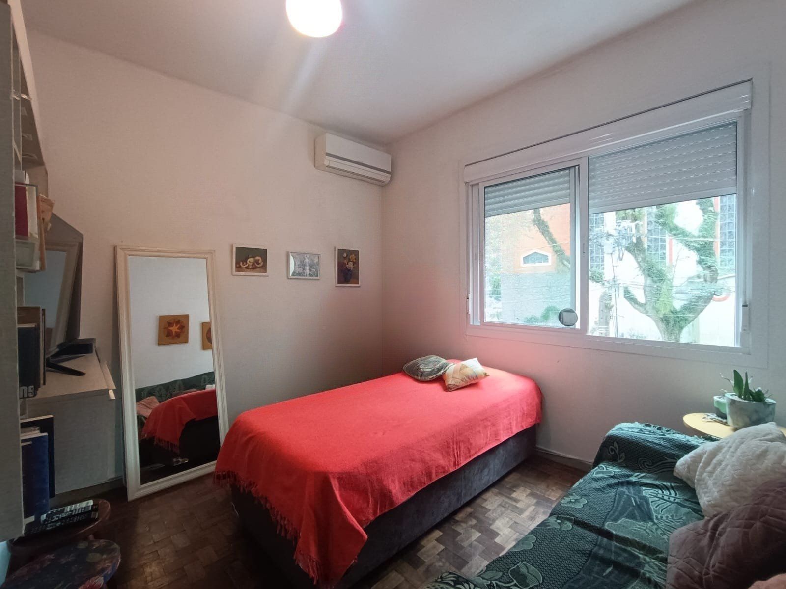 Apartamento JK de 26m² à venda no Bairro Cidade Baixa - Porto Alegre — foto 2