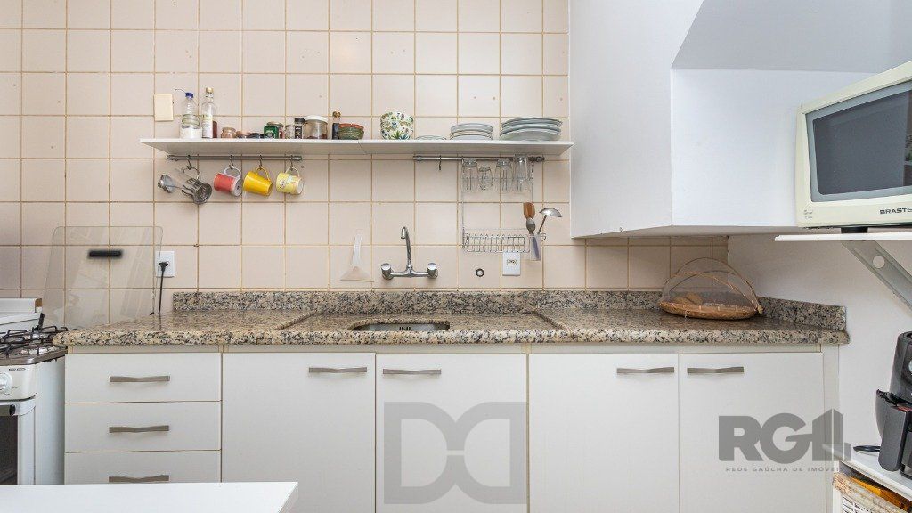 Casa em condomínio de 109m² - 3 dormitórios, 1 suíte e 1 vaga no bairro Teresópolis — foto 11