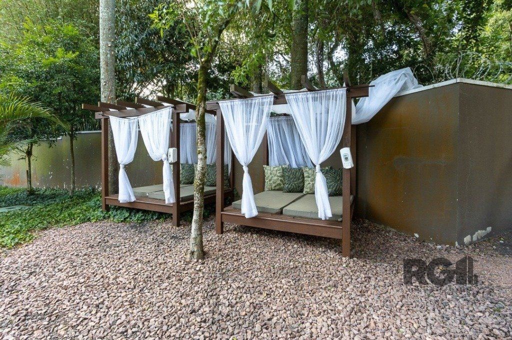 Apartamento de 2 quartos , suite ,  garagem em Condomínio Clube no bairro Teresópolis — foto 26