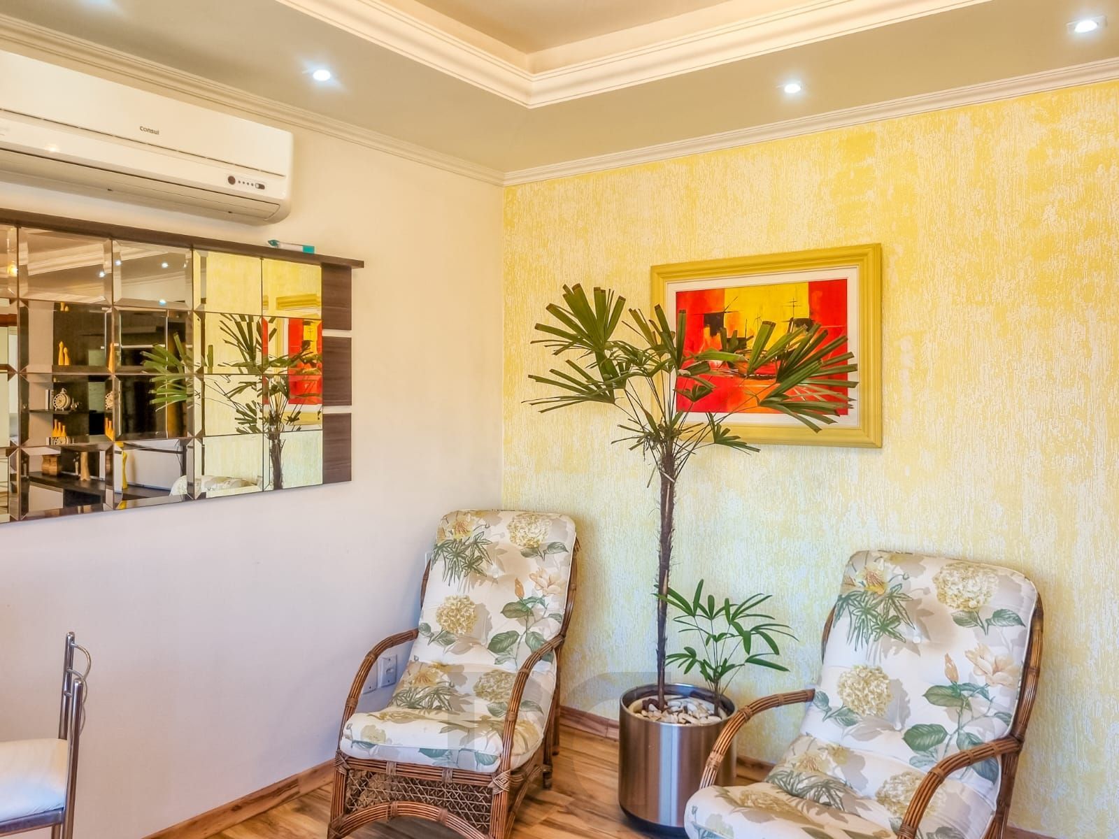 Casa Térrea 280 m² em Teresópolis – 4 Dorms, Escritório e Edícula — foto 11